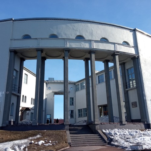 По Выборгу на автомобиле!