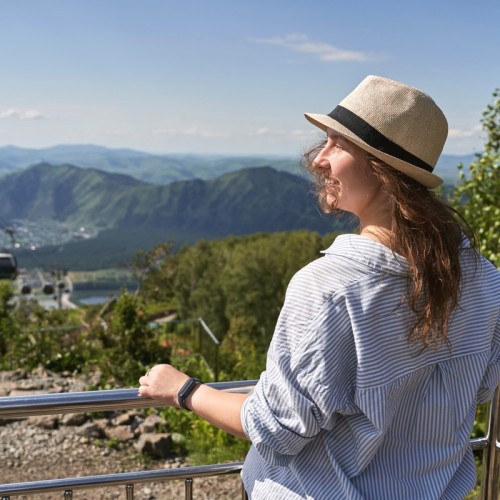 Чёртов палец, Тавдинские пещеры и Малая Синюха