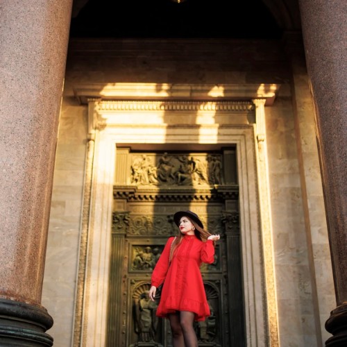 15-минутная фотосессия в лучших локациях Петербурга