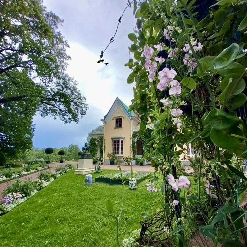 Стрельна — несостоявшееся величие