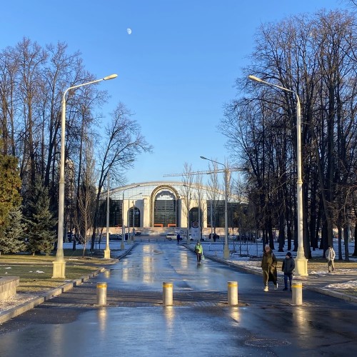 Кто куда, а мы — на ВДНХ!