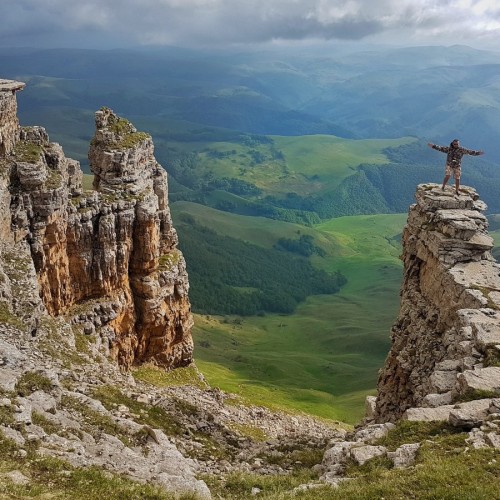Плато Бермамыт — путешествие в «Край каменных великанов» из Железноводска
