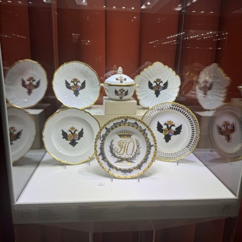 Шуваловский дворец и коллекция Фаберже