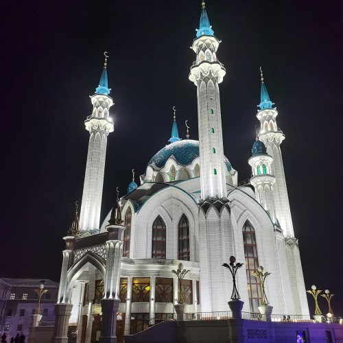 Казанский кремль в вечерних огнях