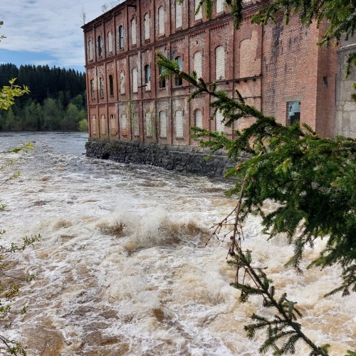 Мини-группой по малоизведанной Карелии: водопады, горы, озёра, карьеры вдали от популярных маршрутов