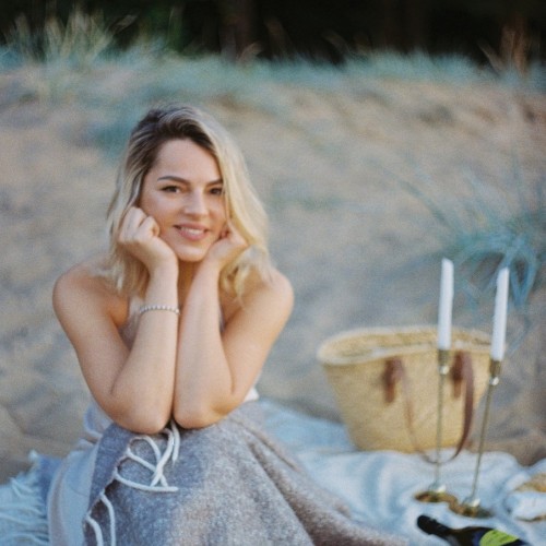 Как раньше: душевная прогулка с фотосессией на плёнку