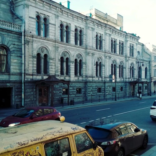 Аристократия Санкт-Петербурга: биографии, драмы, судьбы эмиграции