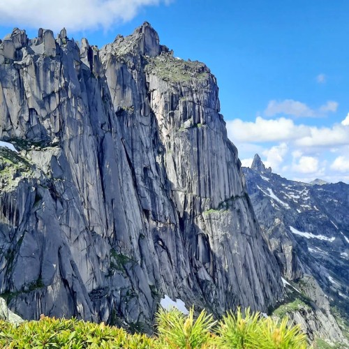 Сказочные Саяны: треккинг в природном парке «Ергаки»