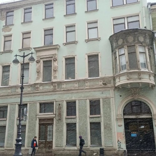 Аристократический квартал Петербурга на Большой Морской