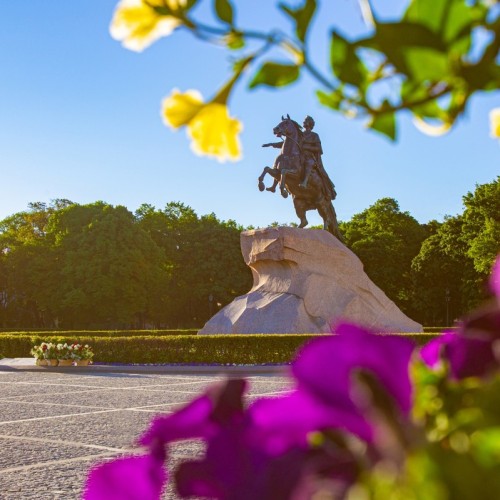 Петербург с французским акцентом
