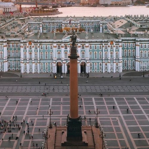 Эрмитаж: по следам династии Романовых (билеты включены)