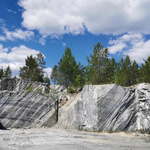 Аромат леса и сила воды: перезагрузка в Карелии с проживанием в глэмпинге