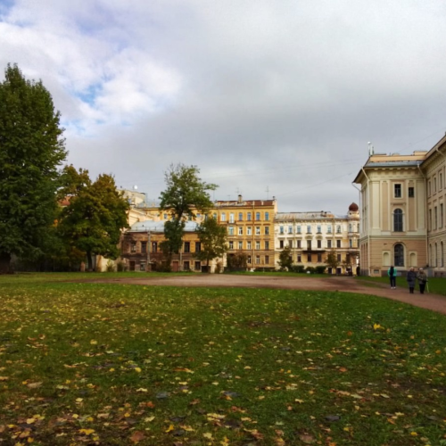 Мобильный квест «Кто украл питомца аптекаря Пеля»