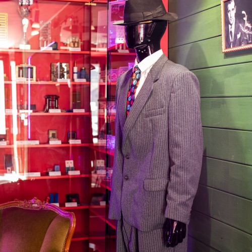 «Карты, игры, ловкость рук». Интерактивная экскурсия для взрослых и детей