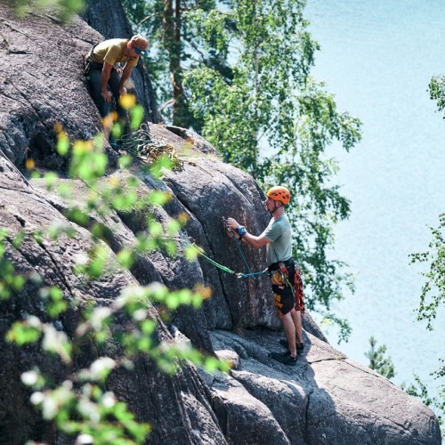 Малые скалы: однодневный скалолазный выезд из Петербурга