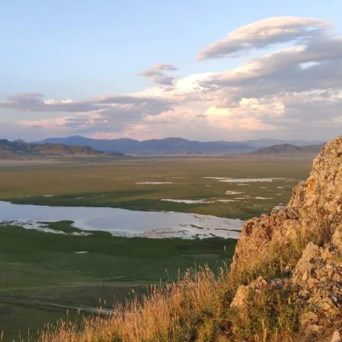 По озёрам, горам и степям с комфортом: 4 дня на Алтае