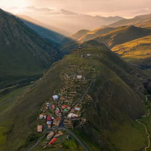 Лучшее в Северной Осетии: ущелья, древности и высокогорные селения