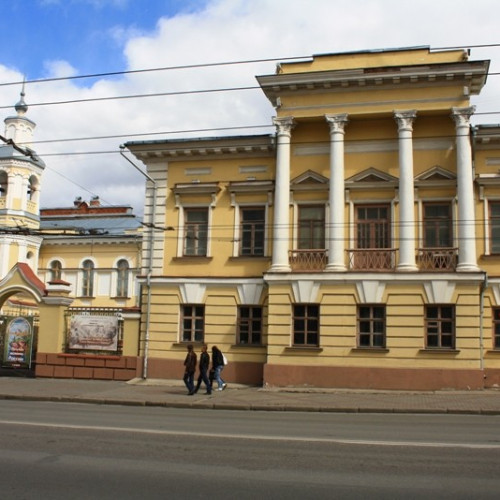 Правдивые истории главного проспекта