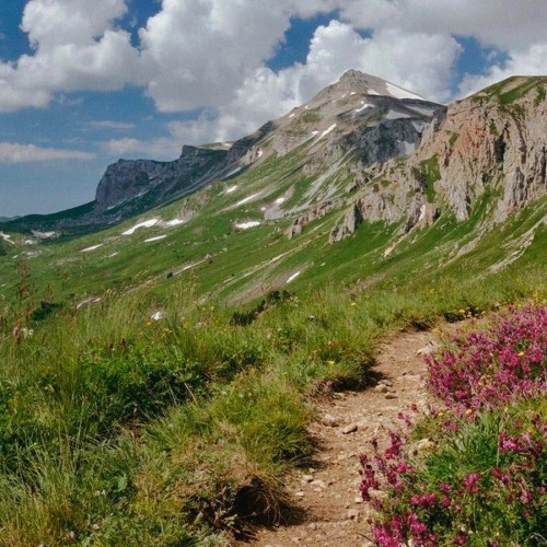 Плато Лаго-Наки, Азишская пещера и беседка над пропастью +фотосессия