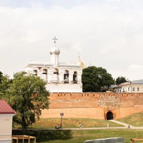 Величие старинного Новгорода (на вашем авто)