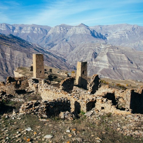 Дагестанская свадьба и главные локации региона в мини-группе: Дербент, Хунзах и Гоор