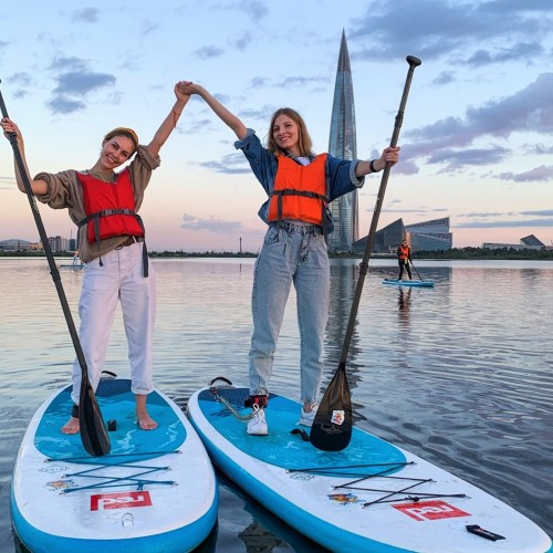 Вечерняя сап-прогулка к башне «Лахта-центра»