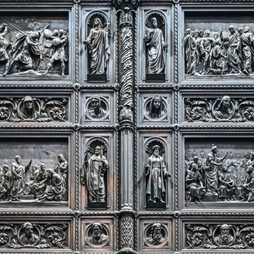 Групповая экскурсия в Исаакиевский собор + подъём на колоннаду