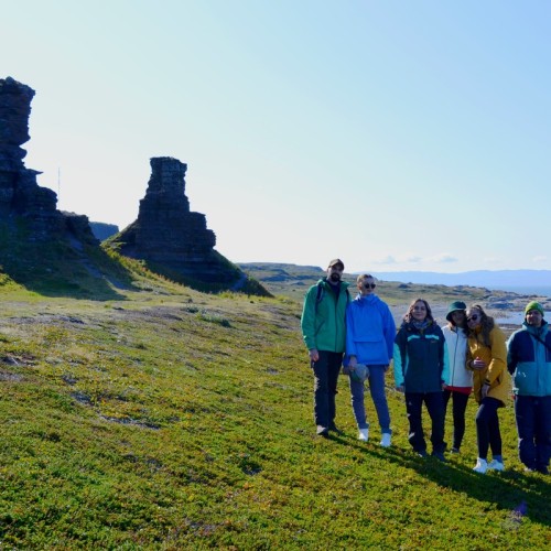 Чарующая атмосфера Севера: на полуострова Средний и Рыбачий с ночёвками в палатках (мини-группа)