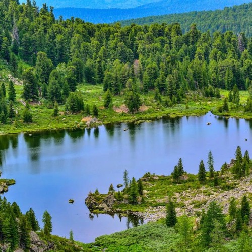 Каракольские озёра: жемчужное ожерелье Алтайских гор