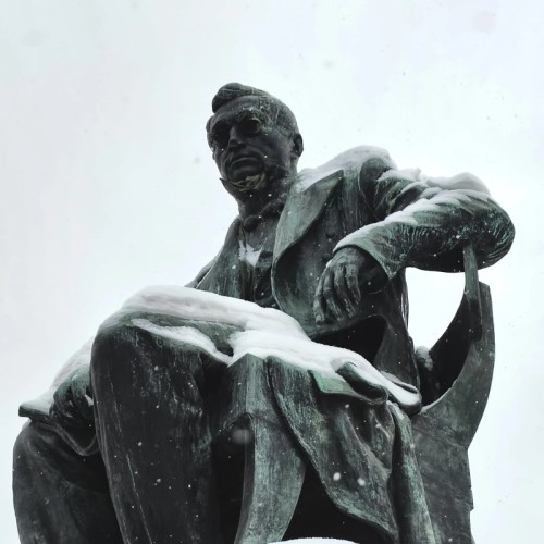 О чём говорят памятники Петербурга