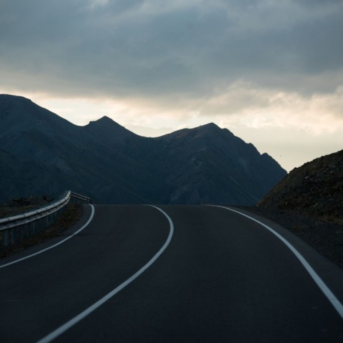 Комфорт-тур на Алтай с фотографом: полёт на вертолёте, парение и главные места (всё включено)