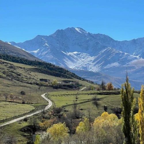 Автотрип по Северной Осетии: ущелья, башни, арт-объекты