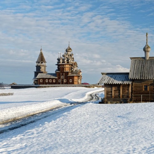 Экспресс-тур по Карелии: Петрозаводск, Кижи, Марциальные воды и природные чудеса