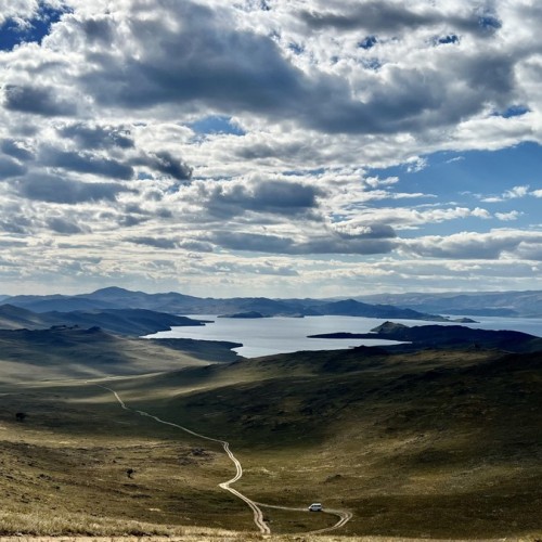 Джип-выезд в мини-группе по главным местам Ольхона: мыс Хобой, скала Шаманка и «Хранитель Байкала»
