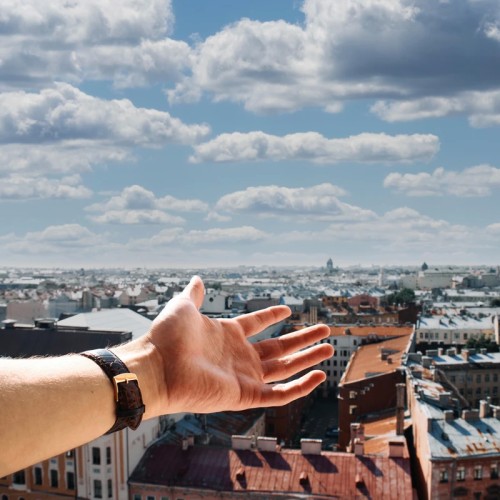 Must-see: Питер с высоты, парадные и легендарная квартира Довлатова