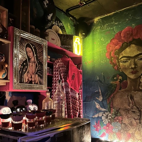 Подпольные бары и квест-игра «Казино» (18+)