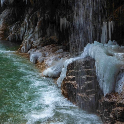 Чегемские водопады и термы Гедуко. Групповая экскурсия из Ессентуков