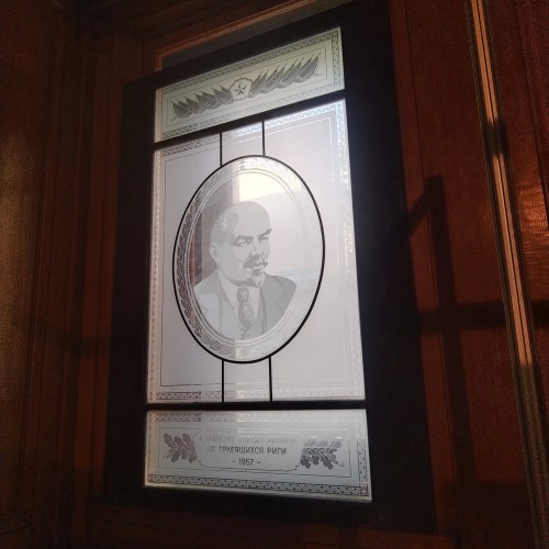 Балет, барон и революция: экскурсия по особняку Кшесинской