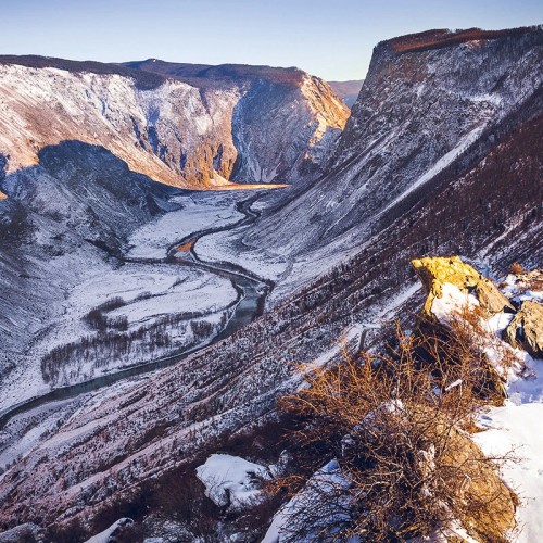 Два дня с инопланетным Алтаем: Чуйский тракт, Гейзеровое озеро и марсианские горы