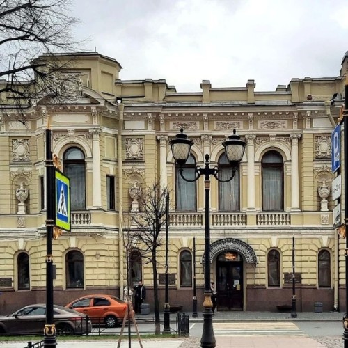 Аристократия Санкт-Петербурга: биографии, драмы, судьбы эмиграции