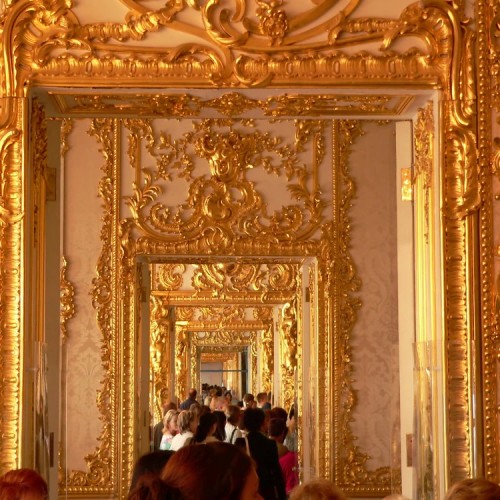 Экскурсия в Царское Село и Екатерининский дворец (билеты включены)