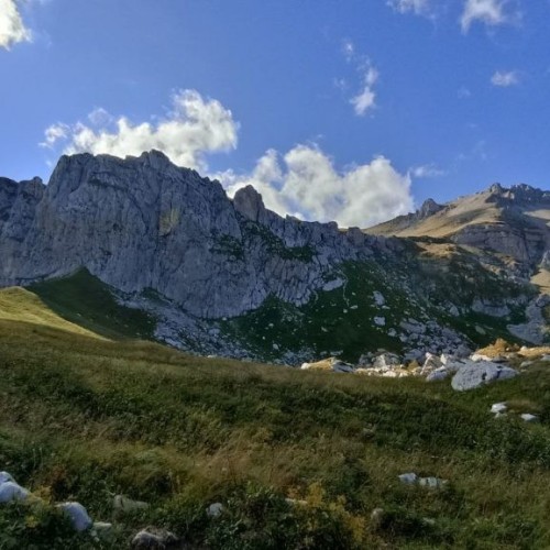 Поход по легендарному маршруту и подъём на Оштен