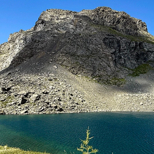 К ледникам: треккинг налегке в ущелье Актру с проживанием на турбазе