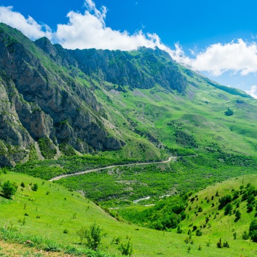 Гостеприимный Кавказ: главные места Осетии, Ингушетии и Кабардино-Балкарии