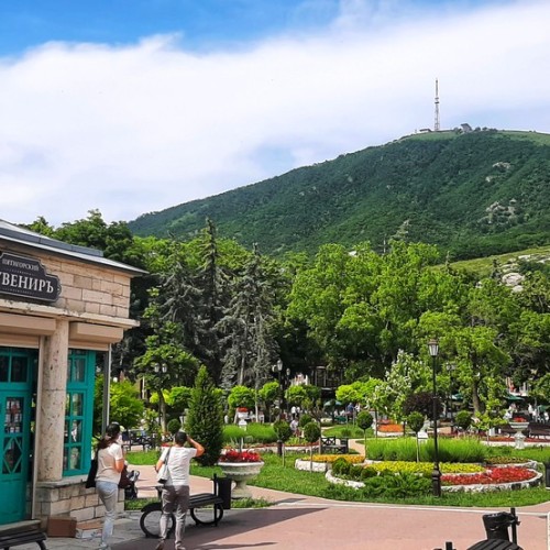 Фотопрогулка по Пятигорску с мастер-классом по мобильной съёмке