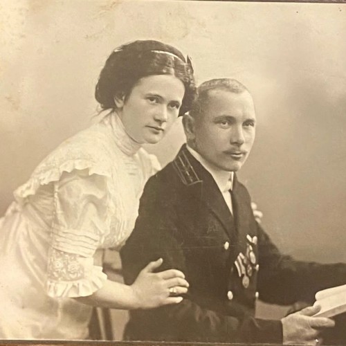 Старинные фотосалоны Владивостока