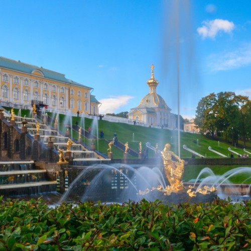 Фонтаны Петергофа: автобусная экскурсия из Петербурга