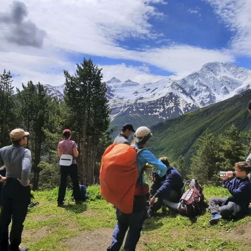 Лёгкий треккинг в Приэльбрусье с проживанием в гостинице