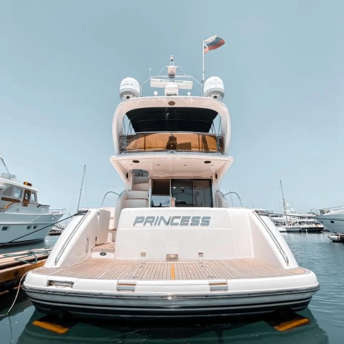 Морская прогулка на яхте Azimut