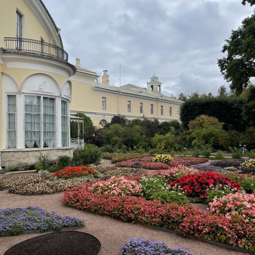 Из Петербурга в Царское Село и Павловск